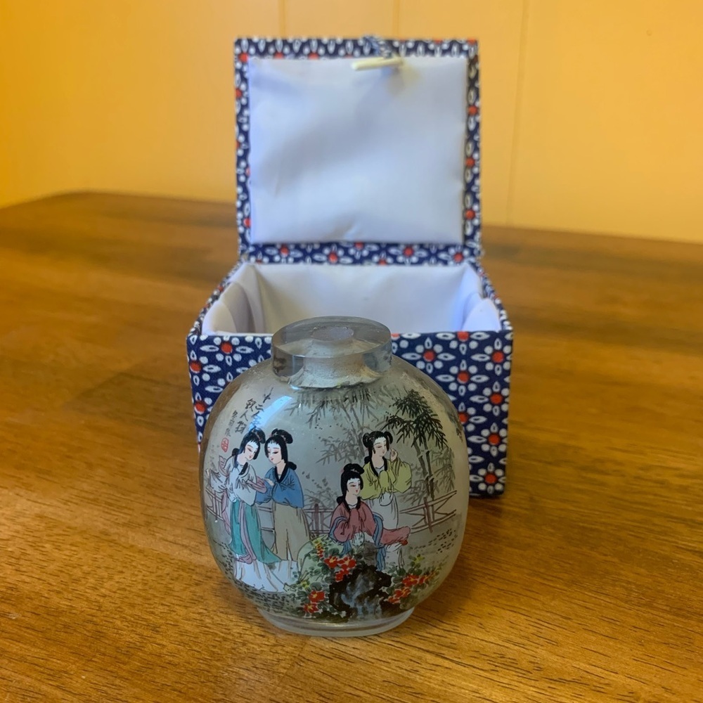 Chinese Snuff Bottle Inside Painting Powder Tobacco Holder Glass Missing Lid